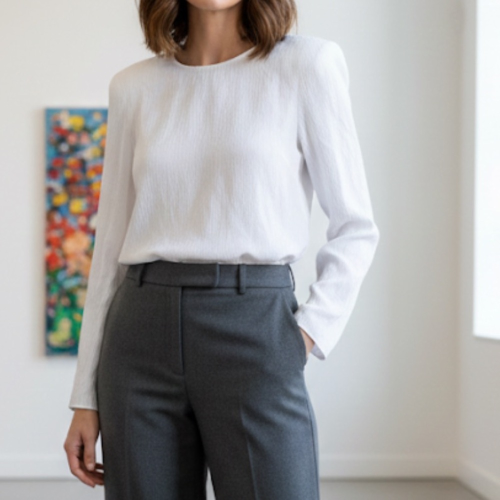 Tibi White Strutted Shoulder Padded Crinkle Top Blouse  Size 2‎